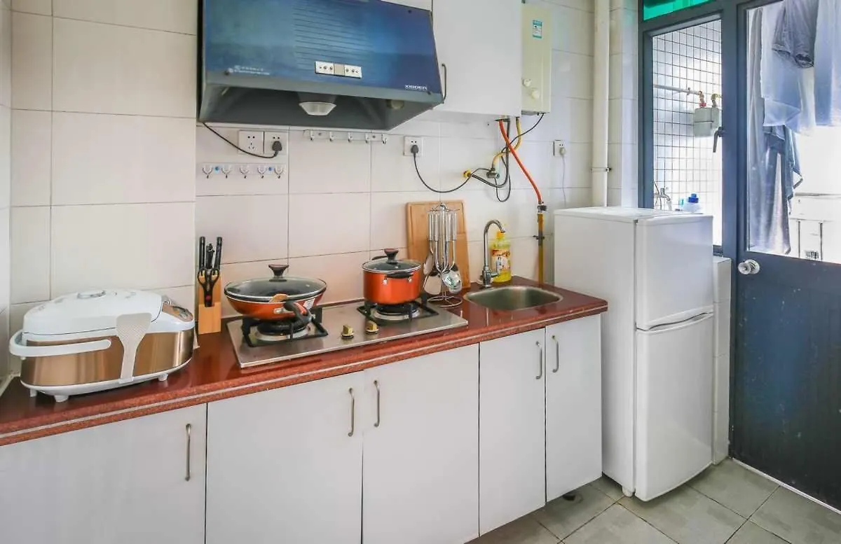 Zhuhai Xiangzhou District -Locals Apartment- Gongbei Port-00132520 Locals Apartment 00132520 סין